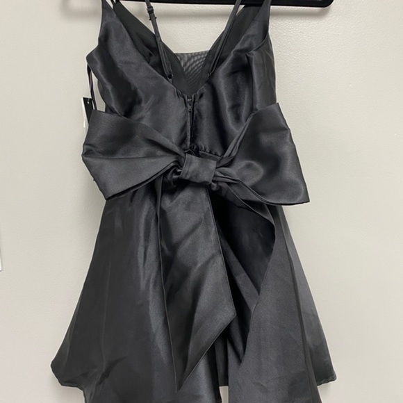 NWT Trixxi Bow Back Double Strap Dress Junior - Picture 6 of 8